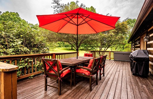 Nashville Cabin | 3BR, 3.5 BA. Log Cabin