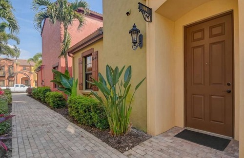 Biggar Villa | 3BR, 3BA + Loft Casita in Resort-Style Paseo Community, 30+ Days Only!
