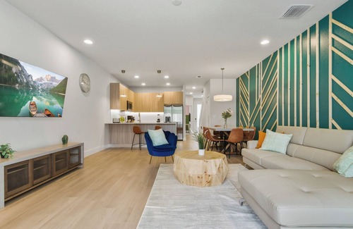 Clear Creek House | 3BR/3BA Villa Private Pool+Themed Room+GameRoom