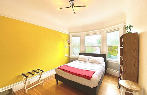 Potrero Hill House | 3br, 5 guests Amazing Victorian House with breathtaking views