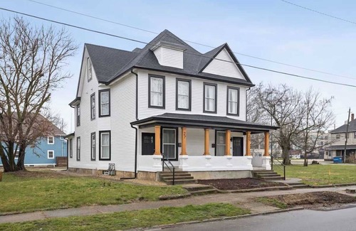Holy Cross House | 3BR Arsenal Heights | Near Downtown
