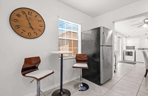 La Vista House | 3BR - Beach +Trail | Bikes Fire Pit Mini Golf