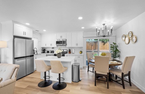 East San Jose House | 3BR Charming Home｜WiFi｜AC｜Mainfloor Bedroom #42069