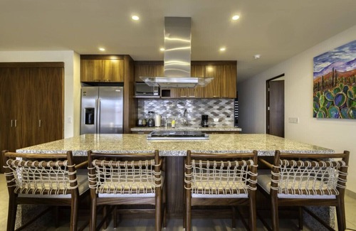 Libertad Apartment | 3BR Condo: Partial Sea View, Pool & Jacuzzi