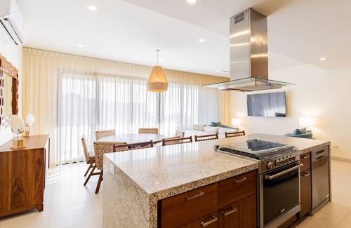 Libertad Apartment | 3BR Condo: Partial Sea View, Pool & Jacuzzi
