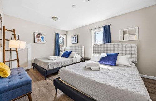 Phoenix Hill House | 3BR Cozy Family Home with HotTub & Spacious Backyard