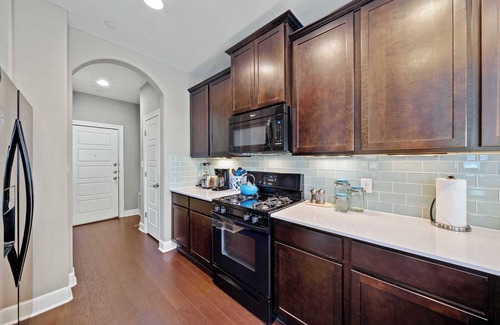 McNeil House | 3BR Elegant Home|Garage Access|Pet Friendly|Washer & Dryer|Mainfloor Bedr#42159