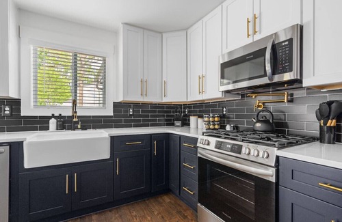 Smyrna House | 3BR Entertainment Home Near The Braves, Sleeps 10