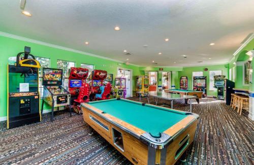 Windsor Palms House | 3BR Gated Townhome with Pool Near Disney Parks