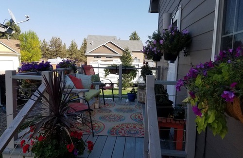 Boyd Acres House | 3BR Home in the Heart of Oregon's Outdoor Paradise