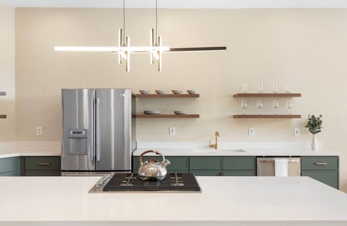 Cottonwood House | 3BR Luxe Cottonwood Home w/Pool & Views