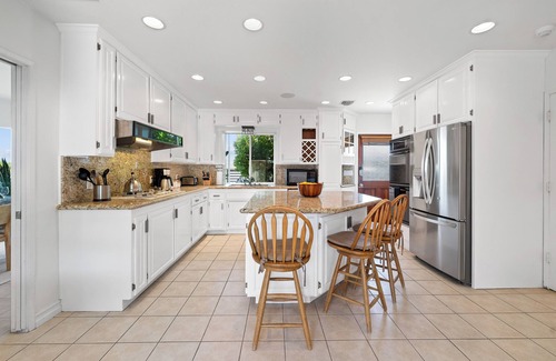 Eastern Malibu House | 3BR Malibu Oasis with Pool