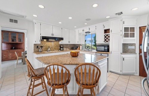 Eastern Malibu House | 3BR Malibu Oasis with Pool
