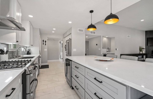 Palm Desert Condo | 3BR Modern Condo Palm Desert by GPM