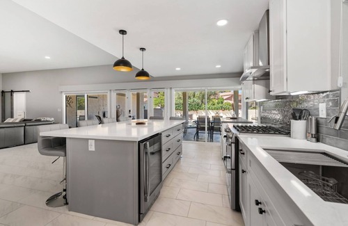Palm Desert Condo | 3BR Modern Condo Palm Desert by GPM