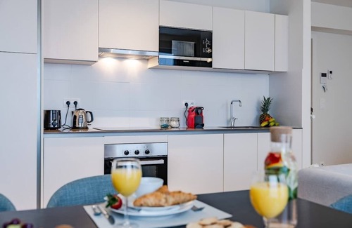 Plasky Apartment | 3BR NATO & EU Apartment - FreeLuggage Room