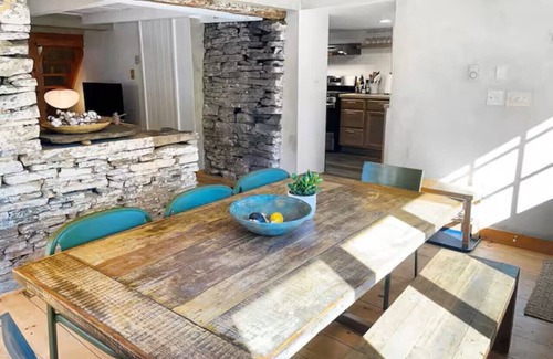 Town of Marbletown House | 3BR Quiet Retreat in Catskills | Fire pit | Pets