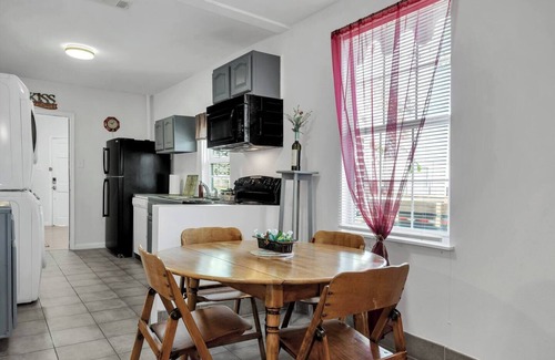 Gert Town House | 3BR Retreat with Backyard in Mid-City