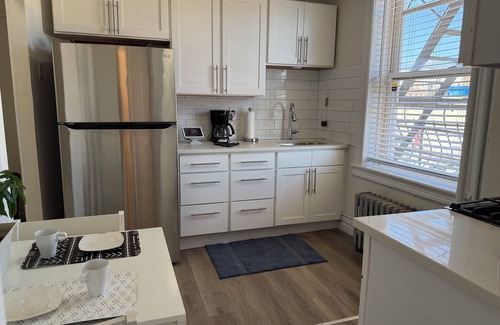 West New York Apartment | 3BR Smart Home Apartment Sleeps 11 20 Min to Times Sq
