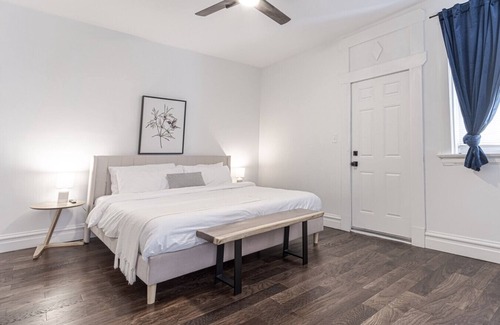 Downtown St. Louis Apartment | 3BR St. Louis Home | Games + Free Parking