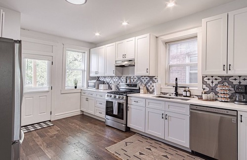 Downtown St. Louis Apartment | 3BR St. Louis Home | Games + Free Parking