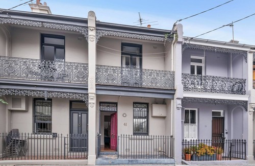 Paddington House | 3BR Terrace Home in Central Paddington