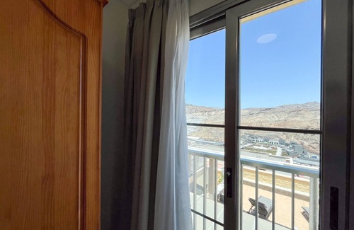 Puerto Rico Ski Chalet | 3BR Valley Dreamhouse -Solarium Terrace AirCon & P