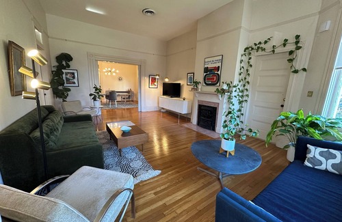 Audubon Apartment | 3BR w/Full-Home Generator & 2 Covered Parking Spots Uptown