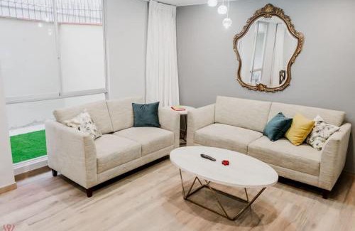 San Borja House | 3BR with Bright Style for 6 in San Borja