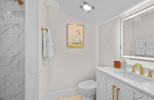 North End House | 3BR3Bth Entire House Steps to Downtown & TD Garden