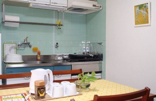 Dotonbori Apartment | 3F 5 min walk from Kuromon Ichiba and Dotonbori/10 min walk from Shinsaibashi Namba/Convenience store nearby/Luggage storage available in front of IN/Family welcome/Good access to Kyoto, Nara and Kansai Osaka Expo/Wi-Fi available