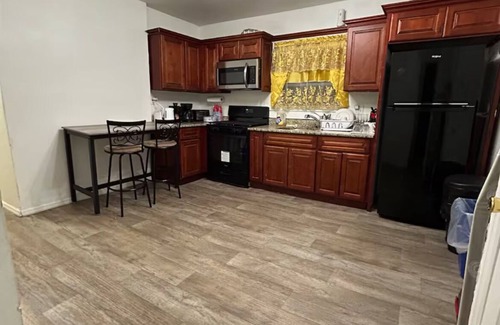 Lower Vailsburg Apartment | 3F8-Chelsea Suites Close to City/EWR/NJPAC/NYC/In-Unit Laundry