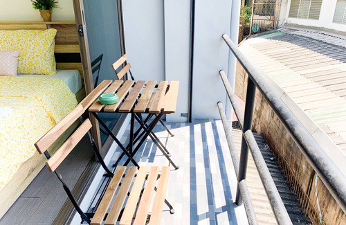 Phra Khanong Nuea House | 3min from BTS, Family Friendly, 3BR, cozy & Fashionable house
