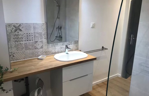 Neudorf Ouest Apartment | 3p with parking, 70 m2 15mn walk from the center