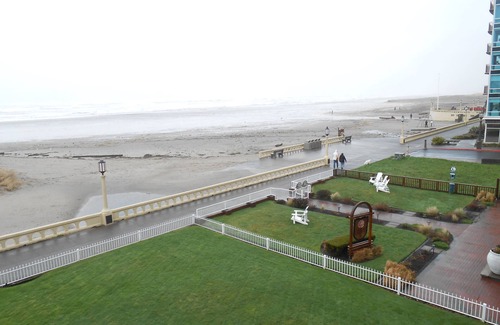 Seaside Condo | 3rd floor Oceanfront Condo, 1 block to town - #303 is the perfect unit