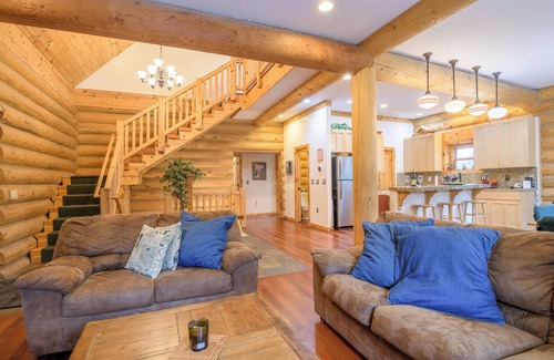 Government Camp Cabin | 3rd night FREE! stay before 10/14! close to lakes,hiking, skiing