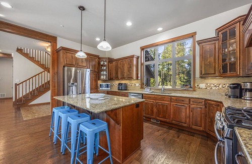 Cle Elum House | 3rd Nt Free @ Private Golf Lodge – Refined Comfort Near Swiftwater+Spa&GameRm