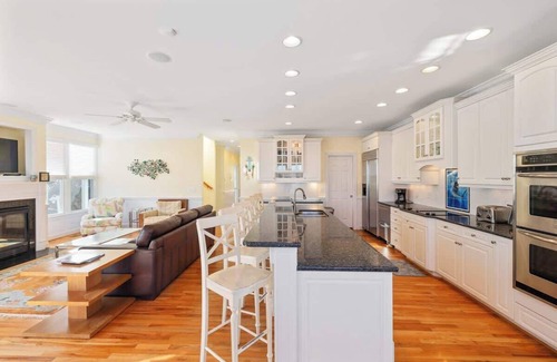 Kure Beach Cottage | 3rd Perfect Alignment