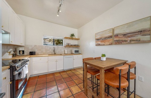 Tucson House | 3rd St House (Kathryn & Joey)