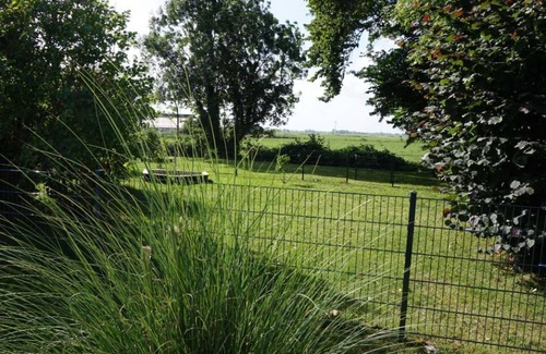 Wiarden Apartment | 3ZKB, 90qm, up to 4 persons, winter garden, fenced garden