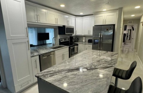 Pompano Beach House | 4/2 Beach House W/Salt-Heated Pool - 4 Min from the Beach