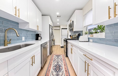 Delray Beach House | 4/2 with shared pool 2 blocks to Atlantic Ave B
