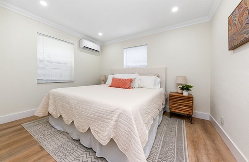 Delray Beach House | 4/2 with shared pool 2 blocks to Atlantic Ave B