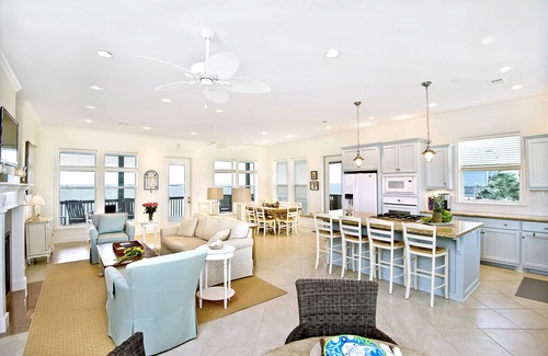 Sportsman Road House | 4 3.5 Bayside 2 King Masters, A+ Sunset, Pier Fishing Light,Huge Cover Porch