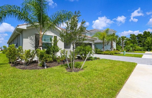 Rural Estates House | 4/3 HEATED POOL AND SPA - FURNISHED HOME MODERN IN HIGHLY DESIRED NORTH NAPLES