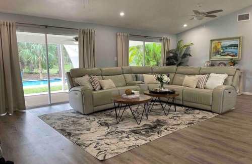 Palm Beach Country Estates House | 4/3 HtdPool w/Tiny House-Beaches- Golf-Roger Dean