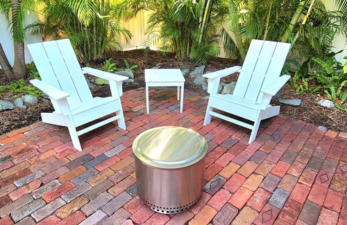 Belle Vista House | 4/4 Beach House w/kng beds, gym and gameroom. Only a 3 min walk to beach!