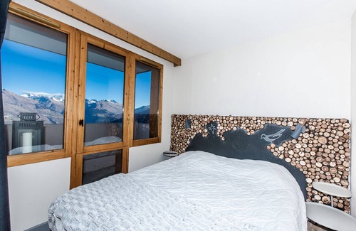 La Plagne-Tarentaise Apartment | 4/6-person apartment with balcony, on the slopes, fully renovated