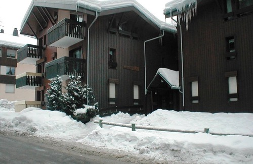 Araches-la-Frasse Apartment | 4/6 PERSON RENTAL - LE FAYARD- 800M FROM THE CENTER