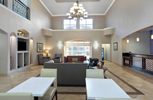 Westchase Hotel | 4 Affordable Rooms Ideal For Family Stay | Free Parking